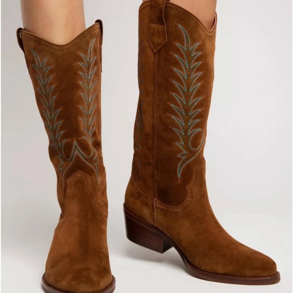 NWB Penelope Chilvers Goldie Embroidered Cowboy Boots 223 Peat EU 37 US 6 - Picture 5 of 9